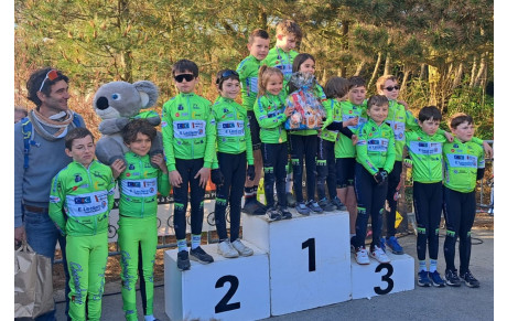 Victoire de l'école de vélo à St Brévin